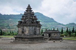 dieng tour