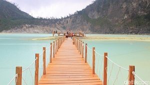 Wisata Kawah Putih 