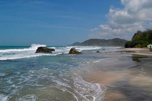 Pantai Nusa kambangan