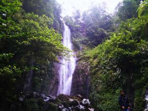 Curug Cikaracak