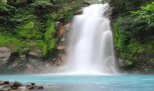 Waterfall-Lae-Gecih-Aceh-Singkil