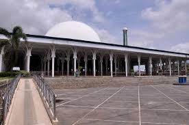 masjid-agung-al-falah