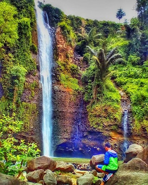 The beauty of Songgolangit Waterfall