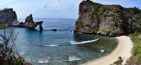 Pantai Atuh Bali