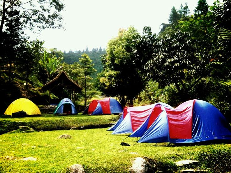 camping keluarga di sukabumi