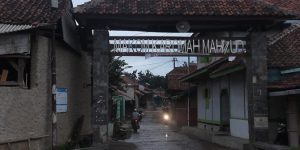 Kampung Adat Mahmud