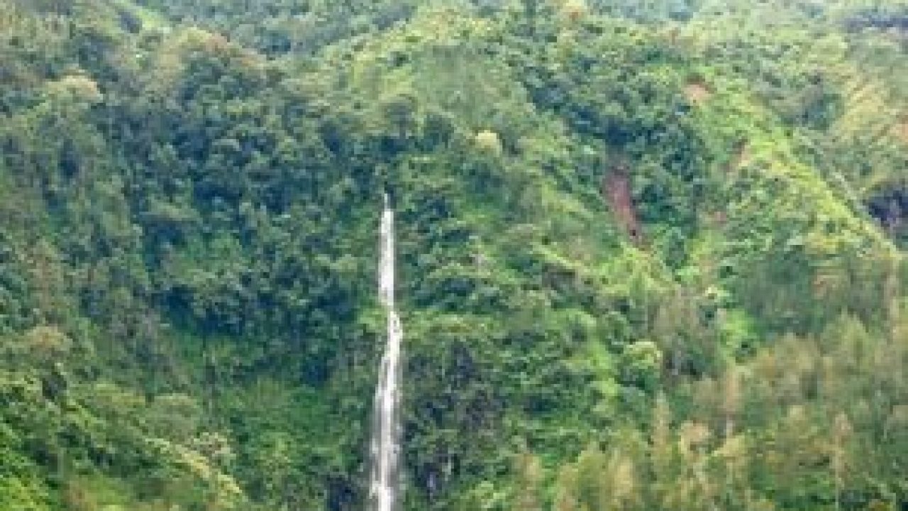 Wisata Air Terjun Pringgodani Tawangmangu Yang Wajib