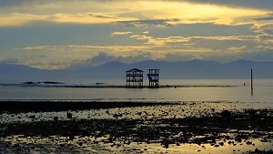 Pantai Lakey