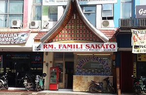 Family Sakato