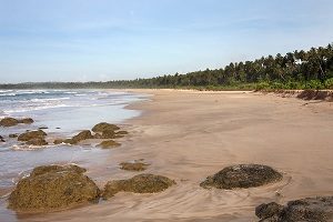 Pantai Toyolawa