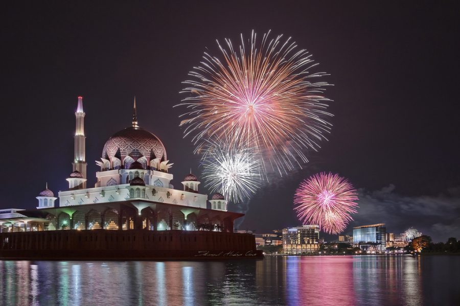 7 Wisata Terbaik Di Malaysia Untuk Menyaksikan Pesta