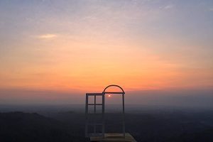 Pintoe Langit Dahromo
