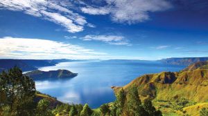 Danau Di Atas dan Danau Di Bawah