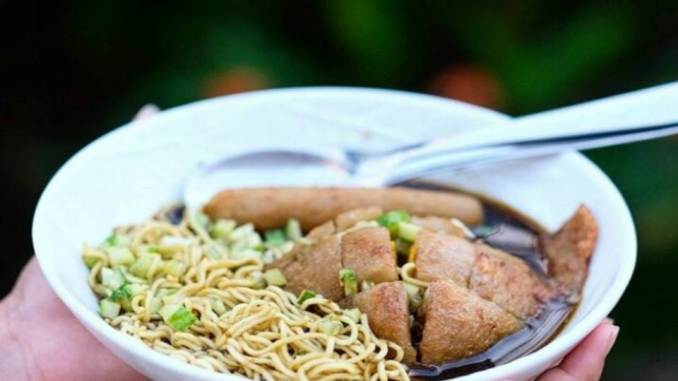 7 Rekomendasi Tempat Kuliner di Slawi